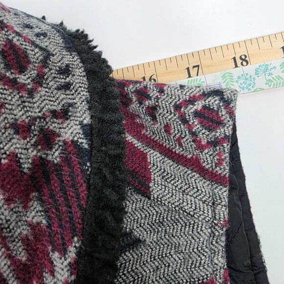 Duluth Trading Women's Sz 2XL Aztec Festivest Sherpa Collar Vest Quilt Lining - Picture 8 of 13